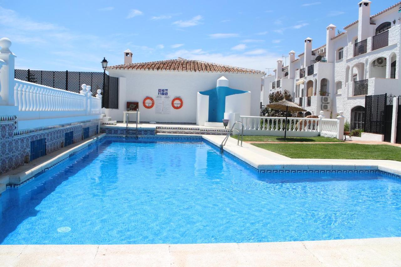 Apartment Verano Azul Nerja Εξωτερικό φωτογραφία